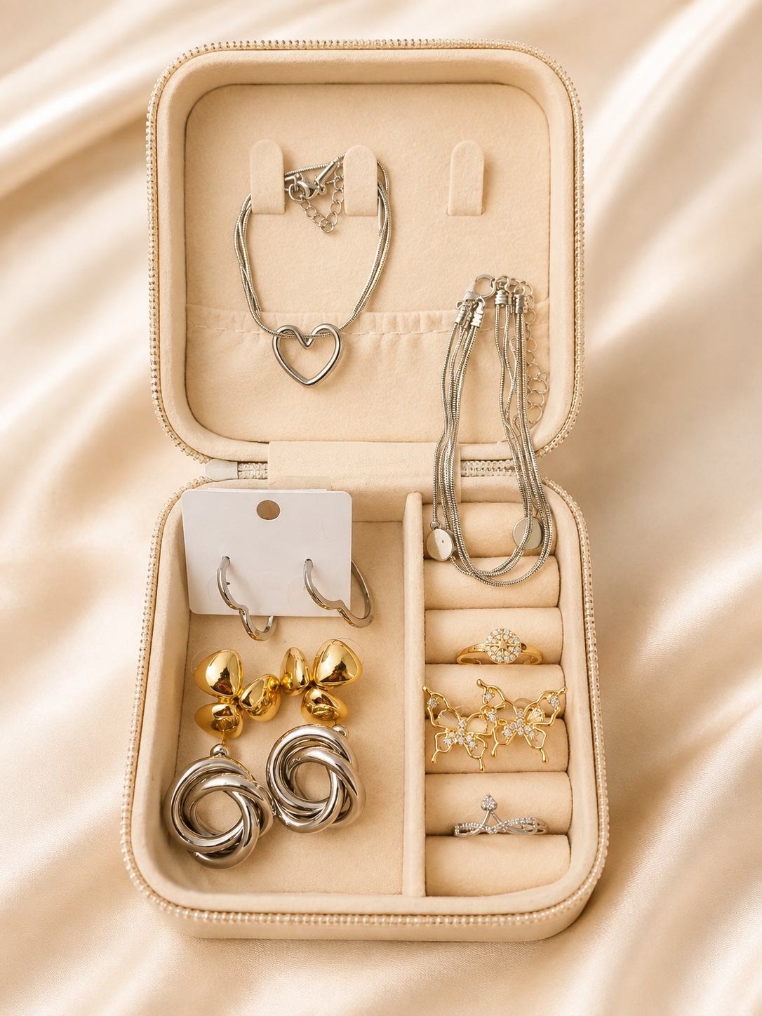 8-Piece Jewelry Mystery Box – Surprise Collection for Women - Random Jewelry Pieces
