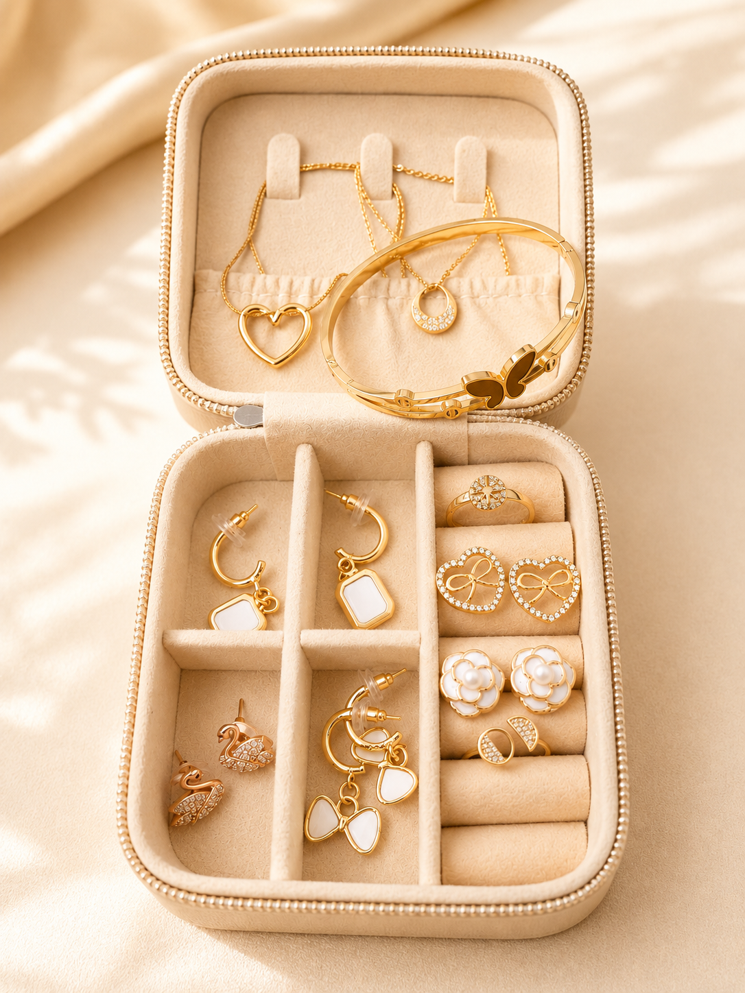 8-Piece Jewelry Mystery Box – Surprise Collection for Women - Random Jewelry Pieces