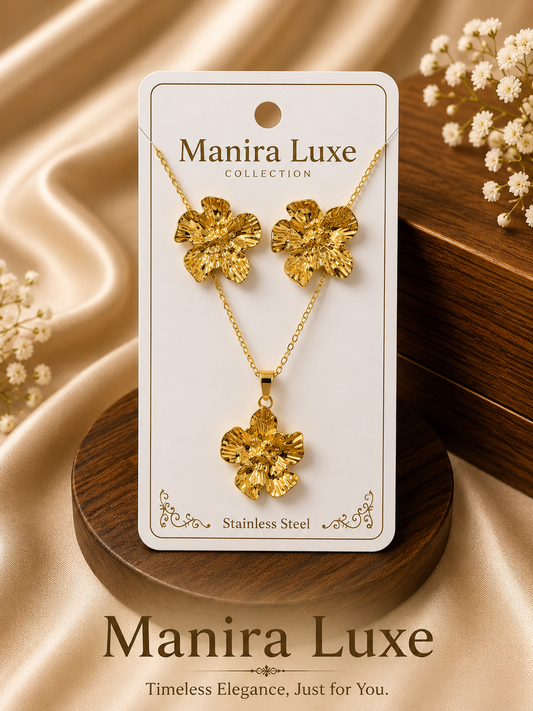 Flower pendant and earrings