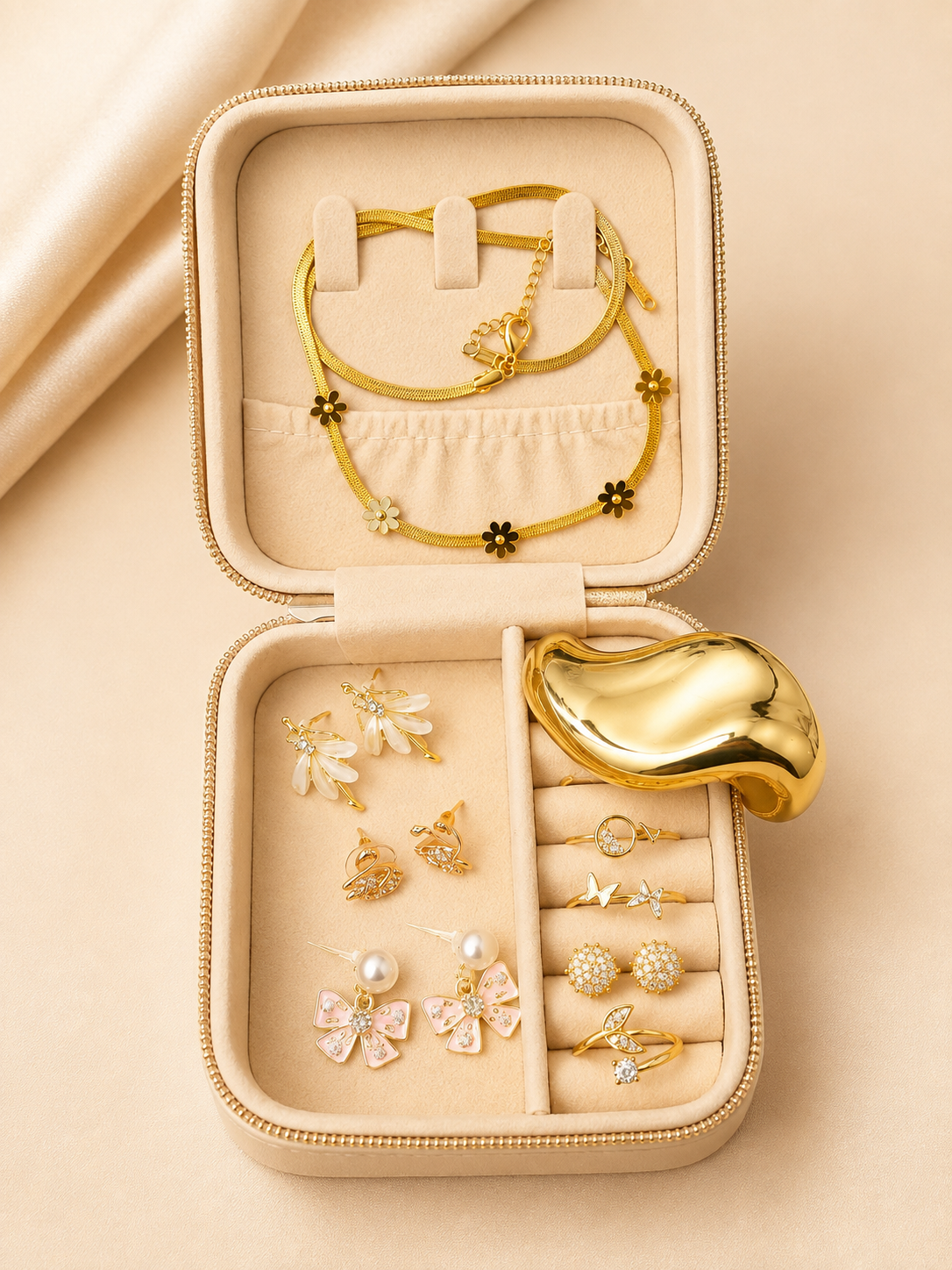 8-Piece Jewelry Mystery Box – Surprise Collection for Women - Random Jewelry Pieces